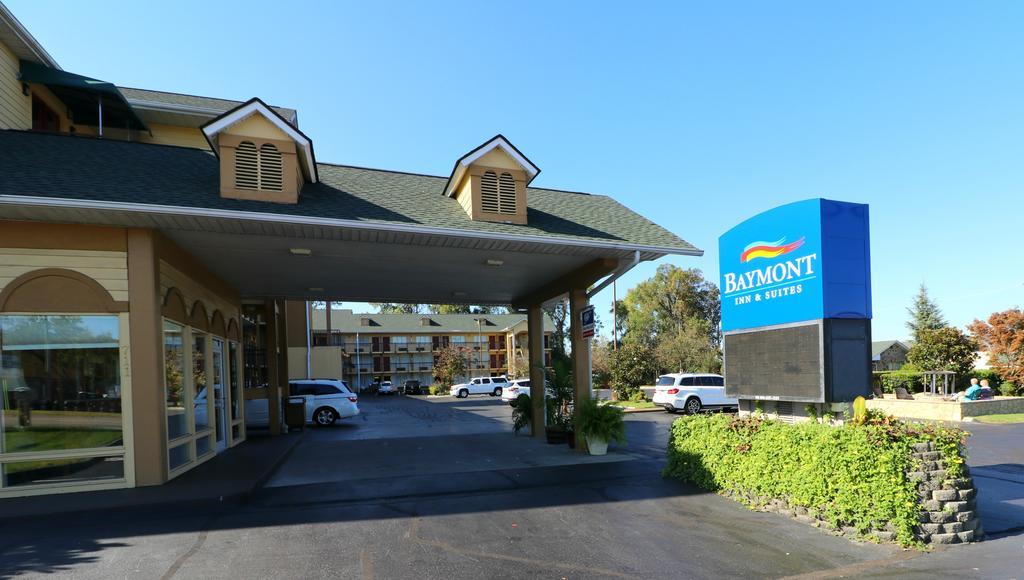 Baymont By Wyndham Sevierville Pigeon Forge מראה חיצוני תמונה