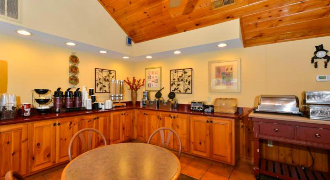 Baymont By Wyndham Sevierville Pigeon Forge מראה חיצוני תמונה